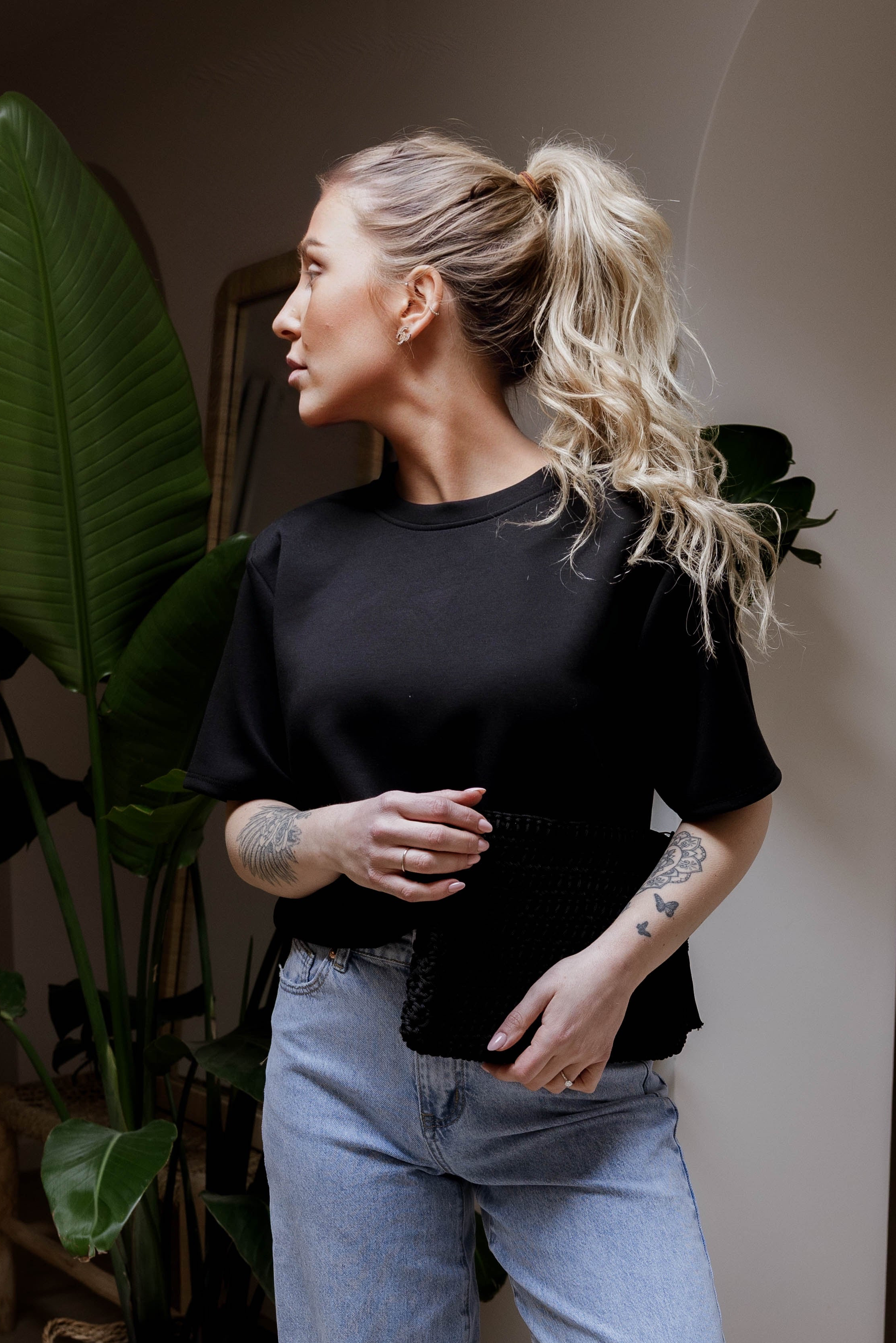 T-shirt à épaulettes