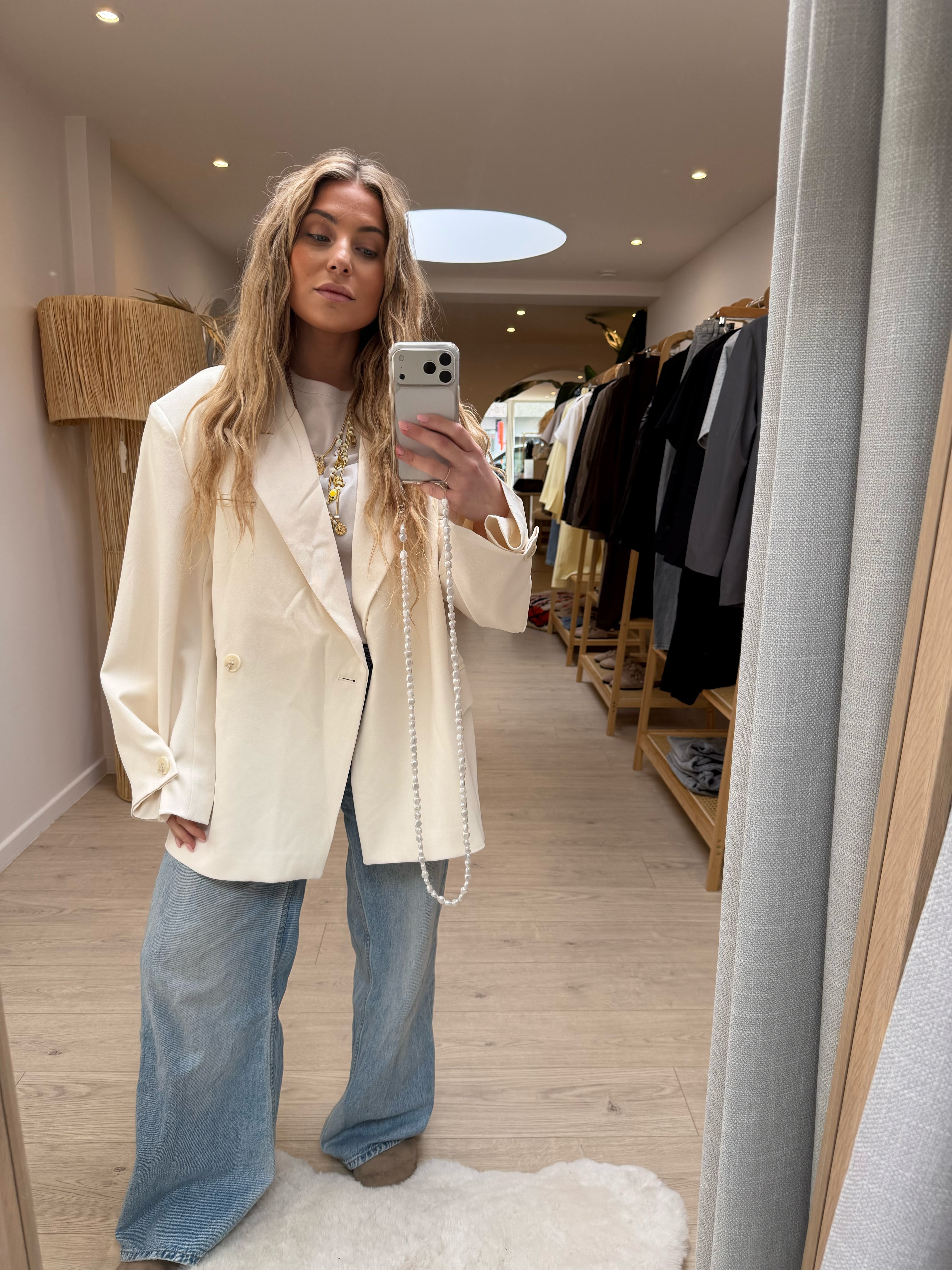 Blazer aux manches boutonnées