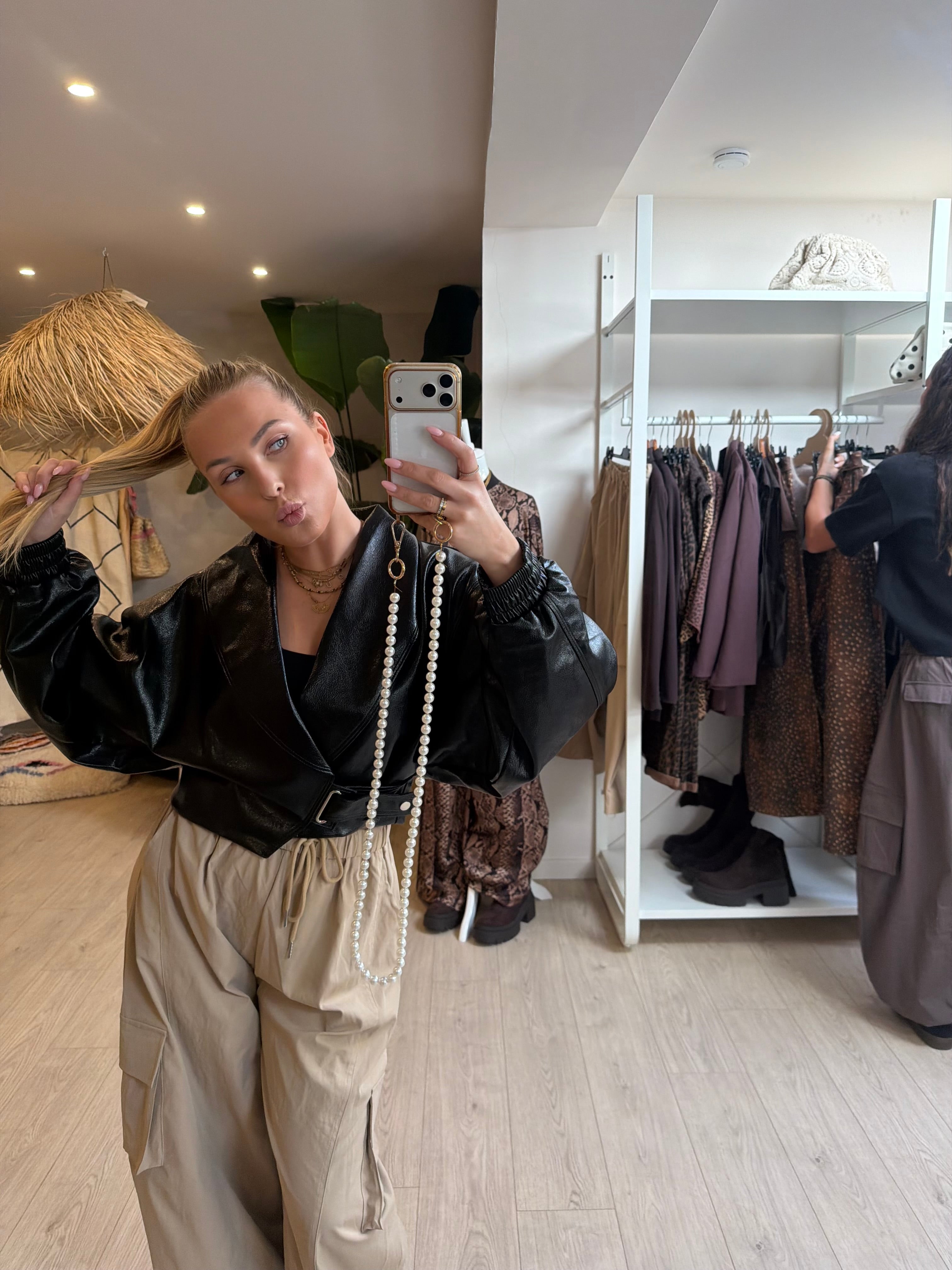 Veste Sculpt - Cuir ceinturé et manches ballon