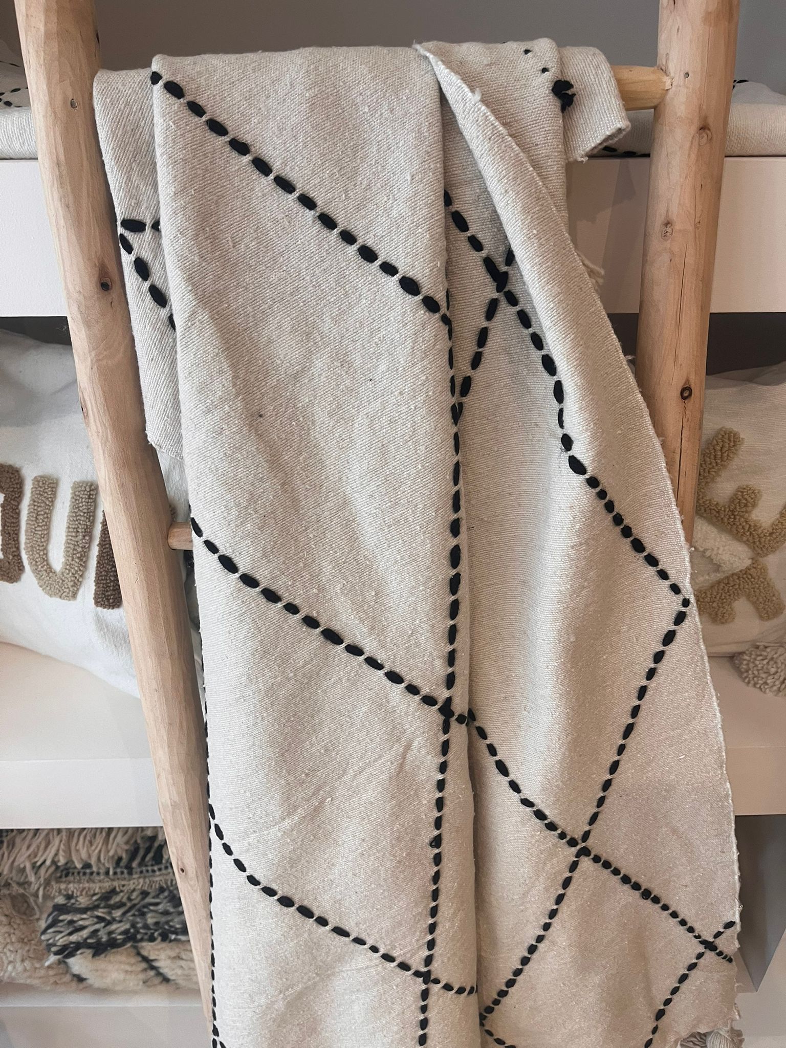 Plaid beige losanges noirs